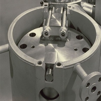 self aligning inline system